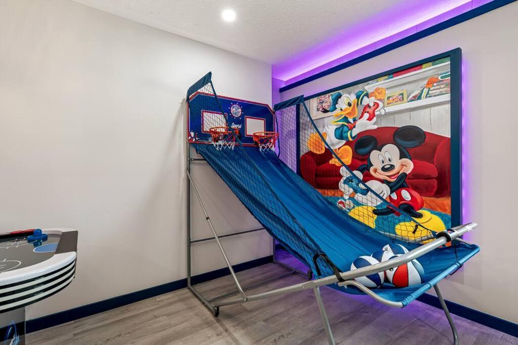 13 Mins From Disney Arcade, Private Pool, & Themed Rooms Orlando Eksteriør billede