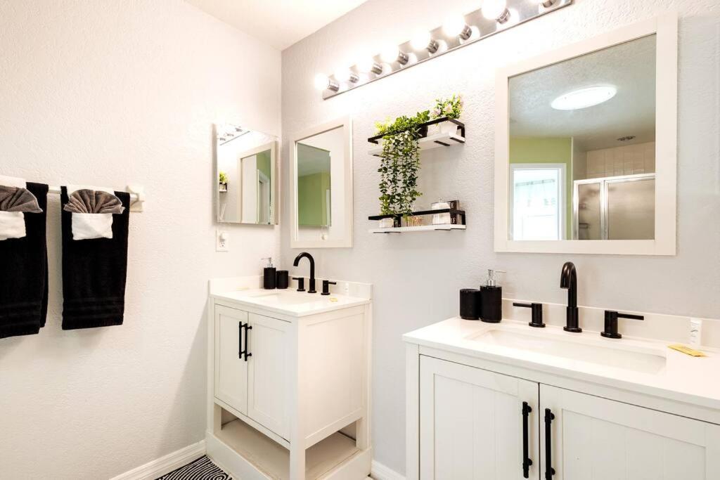 13 Mins From Disney Arcade, Private Pool, & Themed Rooms Orlando Eksteriør billede