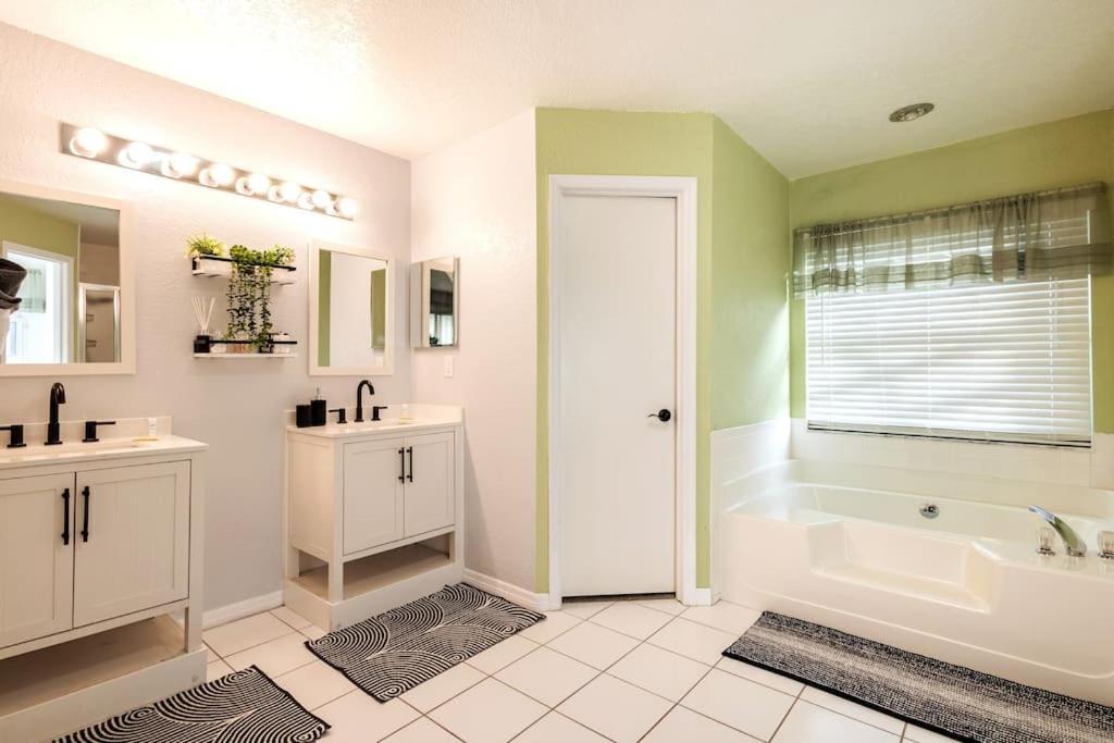 13 Mins From Disney Arcade, Private Pool, & Themed Rooms Orlando Eksteriør billede