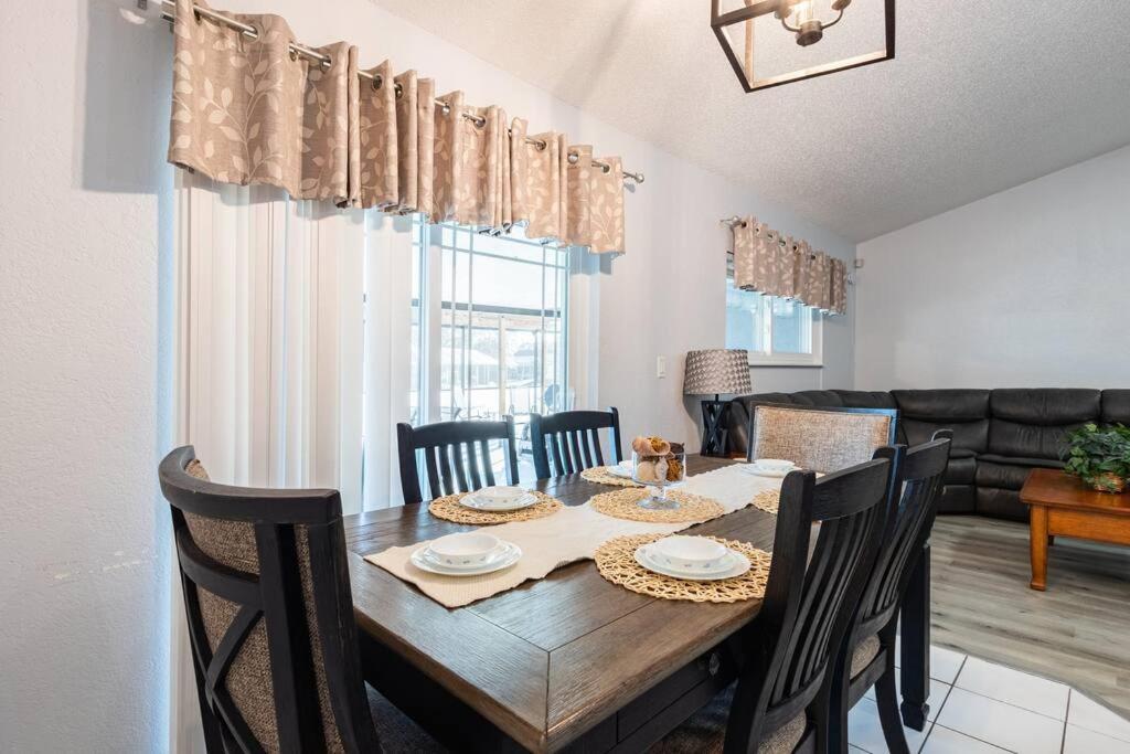 13 Mins From Disney Arcade, Private Pool, & Themed Rooms Orlando Eksteriør billede
