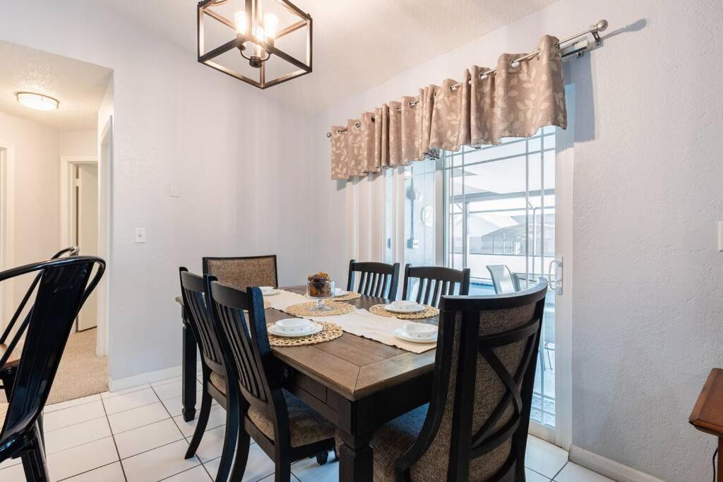 13 Mins From Disney Arcade, Private Pool, & Themed Rooms Orlando Eksteriør billede